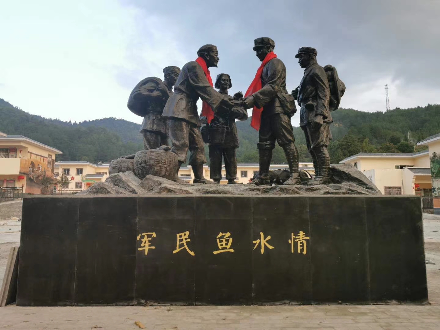铸铜军民鱼水情